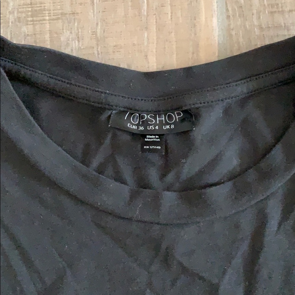 Topshop Ruffle Shoulder Top - Picture 3 of 4
